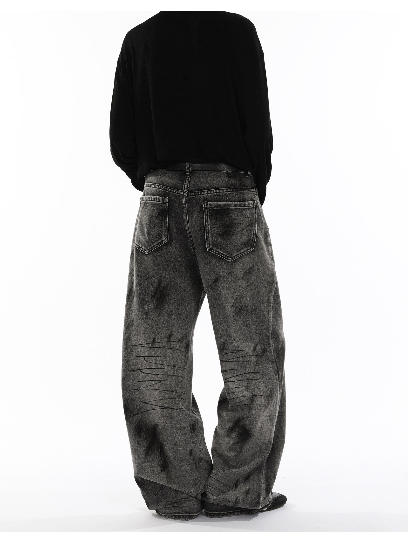 RAVEN Loose-fit Denim Jeans